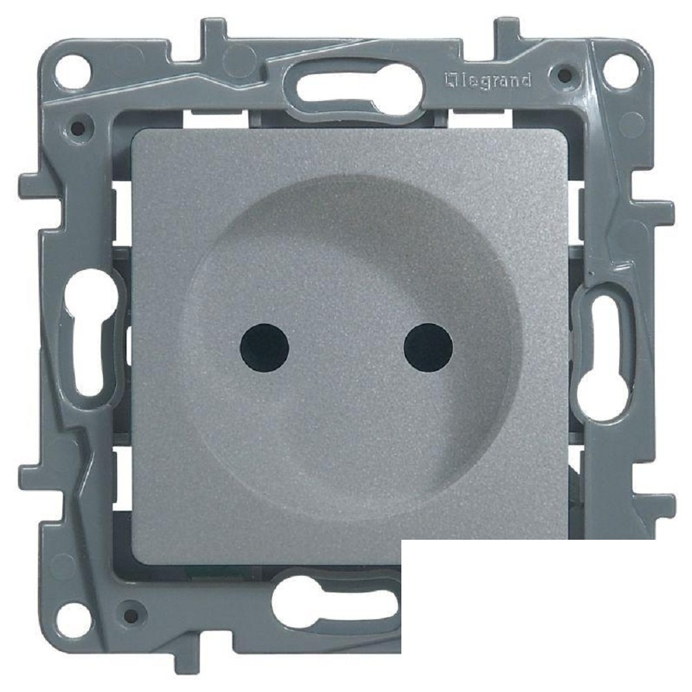 Legrand 672434 Розетка 2К со шторками - немецкий стандарт - винтовые зажимы - 16 А - 250 В~ - Etika - алюминий