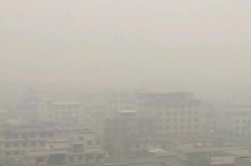 Город в дымке в видимом диапазоне